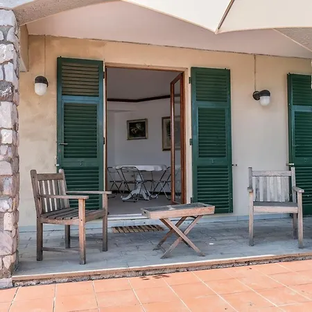 La Terrazza Tra Cielo E Mare شقة